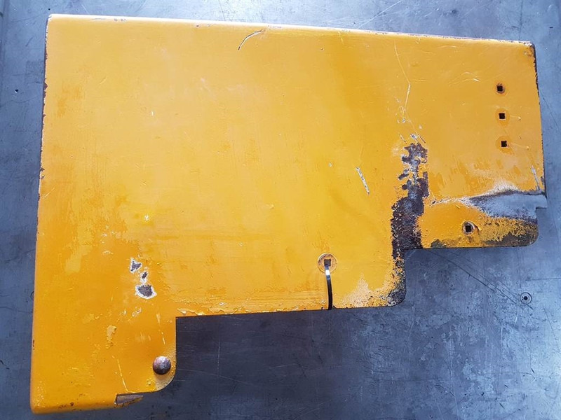 Ahlmann AZ14-1108582A-R/V-Mud guard/Kotfluegel/Spatbord - رفرف المركبة - آلات البناء: صورة 1 Ahlmann AZ14-1108582A-R/V-Mud guard/Kotfluegel/Spatbord - رفرف المركبة - آلات البناء: صورة 1