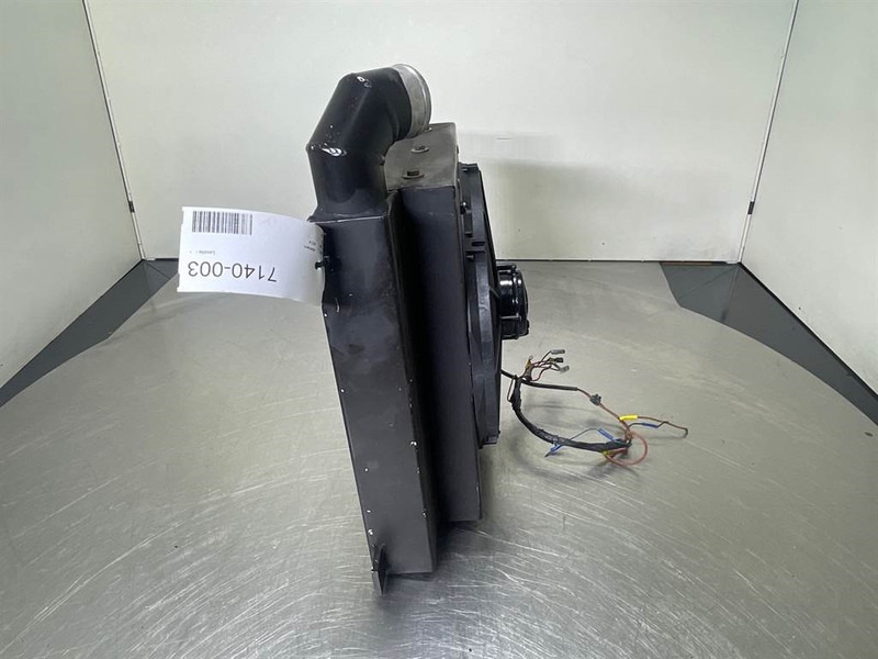 Ahlmann AZ14-4108508A/4181460A-Cooler/Kühler/Koeler - محرك - آلات البناء: صورة 3 Ahlmann AZ14-4108508A/4181460A-Cooler/Kühler/Koeler - محرك - آلات البناء: صورة 3
