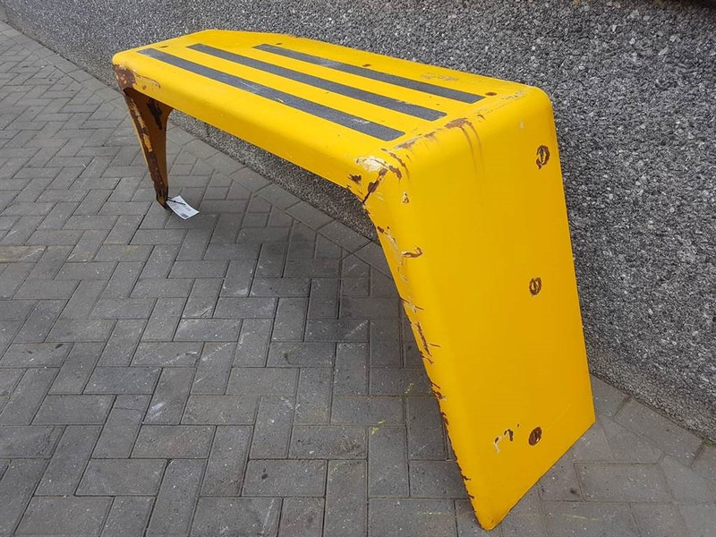 Ahlmann AZ150-4181501A-R/A-Mud guard/Kotfluegel/Spatbord - رفرف المركبة - آلات البناء: صورة 3 Ahlmann AZ150-4181501A-R/A-Mud guard/Kotfluegel/Spatbord - رفرف المركبة - آلات البناء: صورة 3