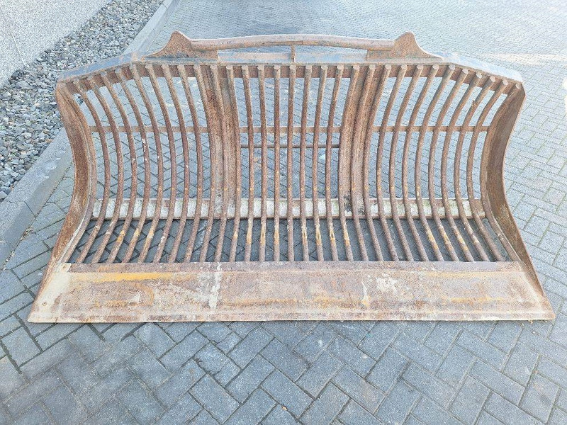 Ahlmann AZ150-Beco LPR40-068-Skeleton bucket/Siebschaufel - بكت - آلات البناء: صورة 1 Ahlmann AZ150-Beco LPR40-068-Skeleton bucket/Siebschaufel - بكت - آلات البناء: صورة 1