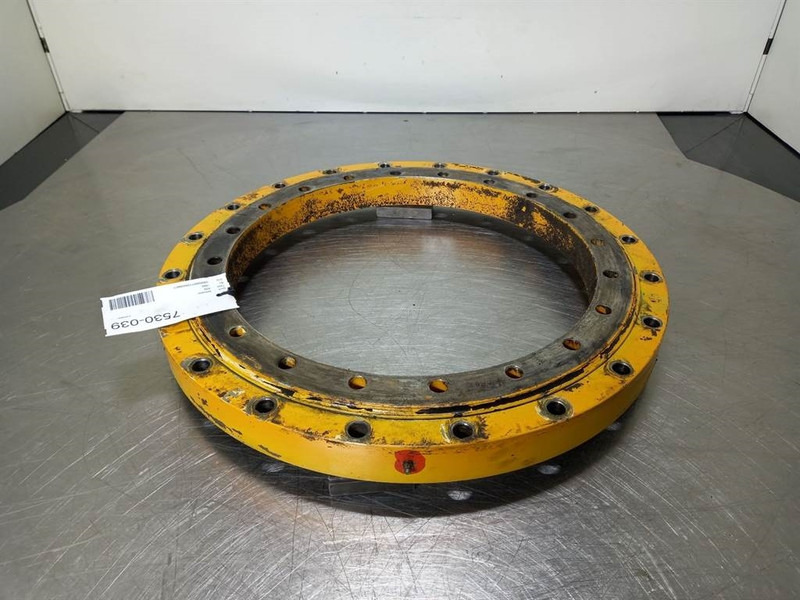 Ahlmann AZ6-4197762A-Slewing ring/Drehkranz/Draaikrans - إطار/ شاسيه - آلات البناء: صورة 2 Ahlmann AZ6-4197762A-Slewing ring/Drehkranz/Draaikrans - إطار/ شاسيه - آلات البناء: صورة 2