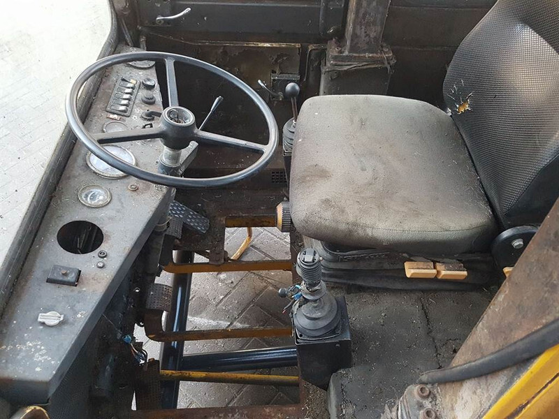 الكابينة والداخلية - آلات البناء Ahlmann AZ9/AS7CS - Cabin/Kabine/Cabine: صورة 7