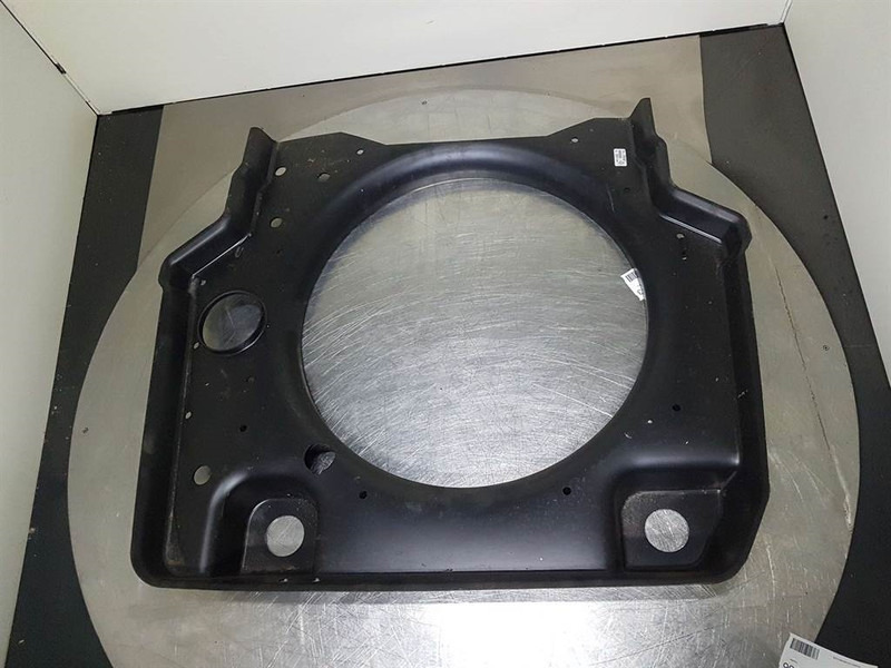 Case 621D-47465987-BMQ55-Fan/Lüfterrad/Koelvin - محرك - آلات البناء: صورة 2 Case 621D-47465987-BMQ55-Fan/Lüfterrad/Koelvin - محرك - آلات البناء: صورة 2