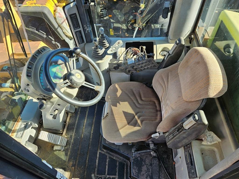 Case 821C - (For parts) - اللودر بعجل: صورة 5 Case 821C - (For parts) - اللودر بعجل: صورة 5