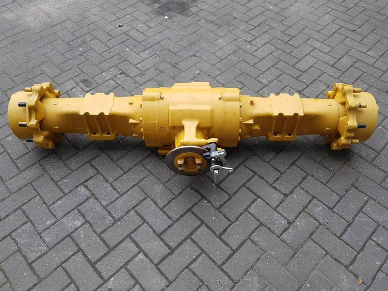 Cat 422/428/432-230-5738-Axle/Achse/As - المحور و قطع الغيار - آلات البناء: صورة 1 Cat 422/428/432-230-5738-Axle/Achse/As - المحور و قطع الغيار - آلات البناء: صورة 1