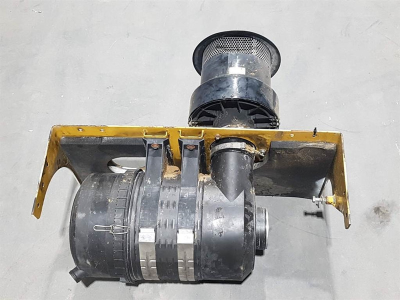 Cat 950H - Air filter/Luftfilter/Luchtfilter - محرك - آلات البناء: صورة 2 Cat 950H - Air filter/Luftfilter/Luchtfilter - محرك - آلات البناء: صورة 2