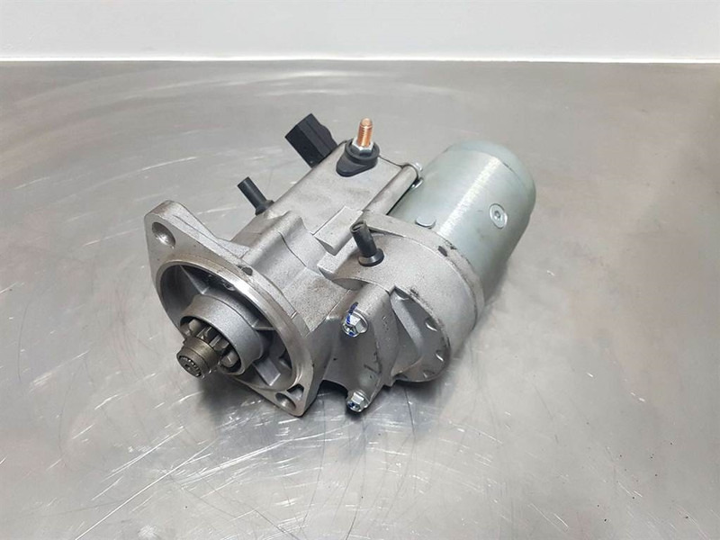 Cummins B3.3L-12V 9T 2,2KW-Starter/Anlasser/Startmotor - محرك - آلات البناء: صورة 1 Cummins B3.3L-12V 9T 2,2KW-Starter/Anlasser/Startmotor - محرك - آلات البناء: صورة 1