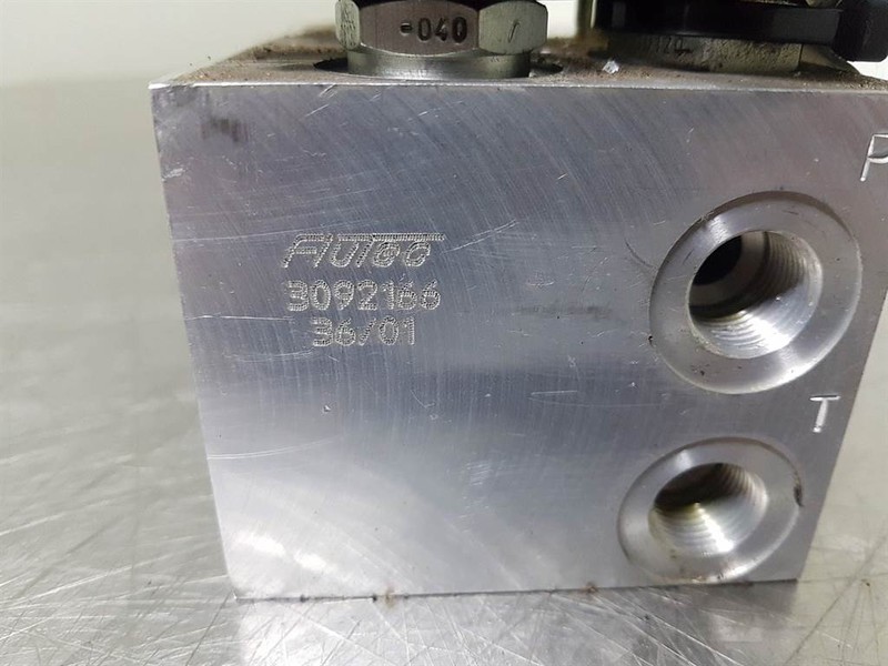 Flutec 3092166-Hydac-Valve/Ventile/Ventiel - نظام الهيدروليك - آلات البناء: صورة 4 Flutec 3092166-Hydac-Valve/Ventile/Ventiel - نظام الهيدروليك - آلات البناء: صورة 4