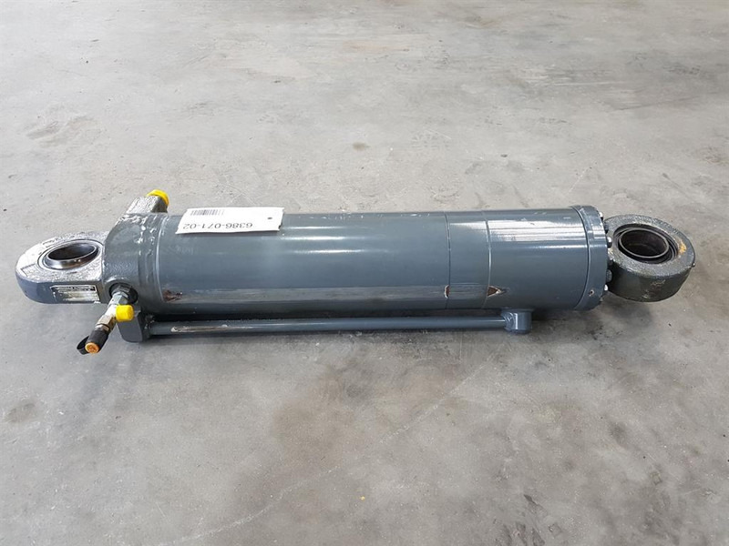 Fuchs MHL320-5577661295-Outrigger cylinder/Zylinder - نظام الهيدروليك - آلات البناء: صورة 2 Fuchs MHL320-5577661295-Outrigger cylinder/Zylinder - نظام الهيدروليك - آلات البناء: صورة 2
