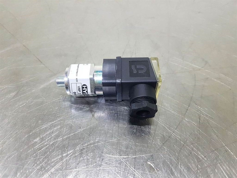 Hydac VMF 2 D.1 /-L24-301705-Clogging indicators - النظام الكهربائي - آلات البناء: صورة 5 Hydac VMF 2 D.1 /-L24-301705-Clogging indicators - النظام الكهربائي - آلات البناء: صورة 5