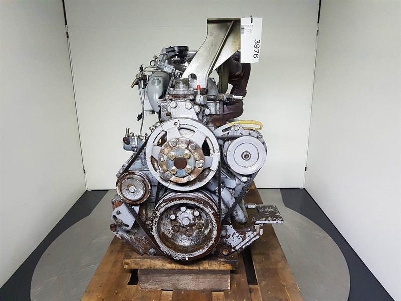 Iveco 8065T - محرك - آلات البناء: صورة 2 Iveco 8065T - محرك - آلات البناء: صورة 2