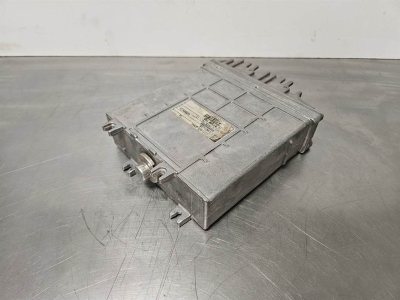 JCB 416 HT-ZF EST37A (24V)-ECU/Control box/Steuermodul - النظام الكهربائي - آلات البناء: صورة 3 JCB 416 HT-ZF EST37A (24V)-ECU/Control box/Steuermodul - النظام الكهربائي - آلات البناء: صورة 3