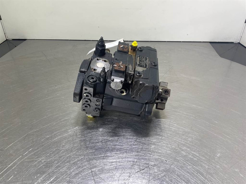Kramer 318-Rexroth A4VG40DA1D4/32R-Drive pump/Fahrpumpe - نظام الهيدروليك - آلات البناء: صورة 2 Kramer 318-Rexroth A4VG40DA1D4/32R-Drive pump/Fahrpumpe - نظام الهيدروليك - آلات البناء: صورة 2