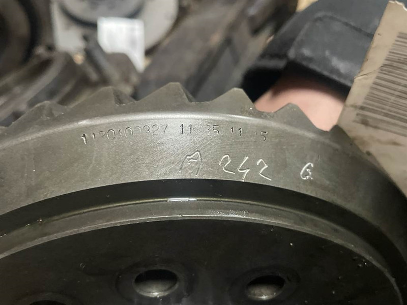 Liebherr A312-Spicer 112/345-Bevel gear set/Kegelradsatz - المحور و قطع الغيار - آلات البناء: صورة 4 Liebherr A312-Spicer 112/345-Bevel gear set/Kegelradsatz - المحور و قطع الغيار - آلات البناء: صورة 4