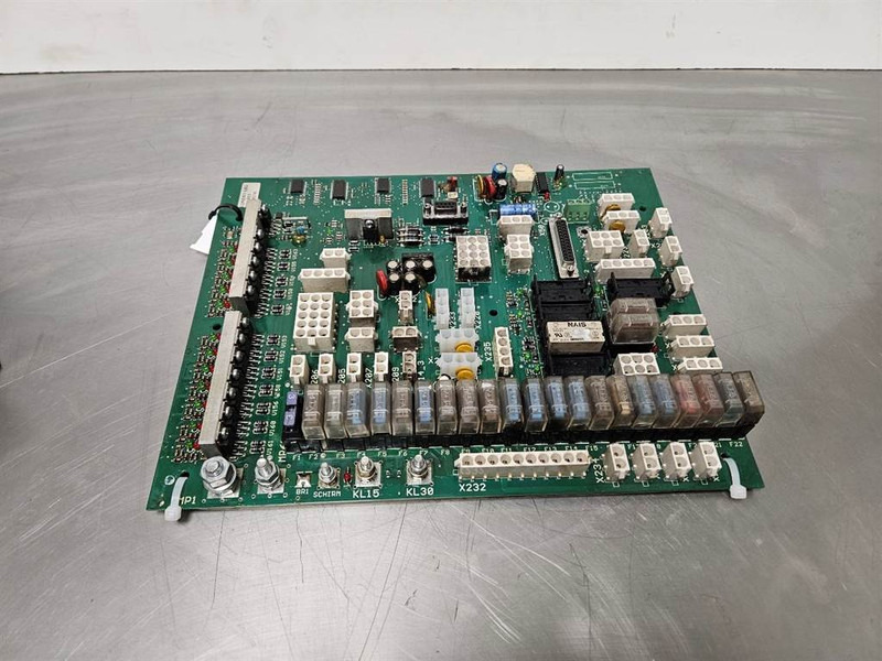 Liebherr A904C-10016905-ECU/Control box/Steuermodul - النظام الكهربائي - آلات البناء: صورة 5 Liebherr A904C-10016905-ECU/Control box/Steuermodul - النظام الكهربائي - آلات البناء: صورة 5