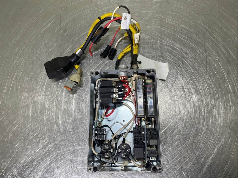 Liebherr A934C-9948254-Control box/Elektrokasten - النظام الكهربائي - آلات البناء: صورة 5 Liebherr A934C-9948254-Control box/Elektrokasten - النظام الكهربائي - آلات البناء: صورة 5