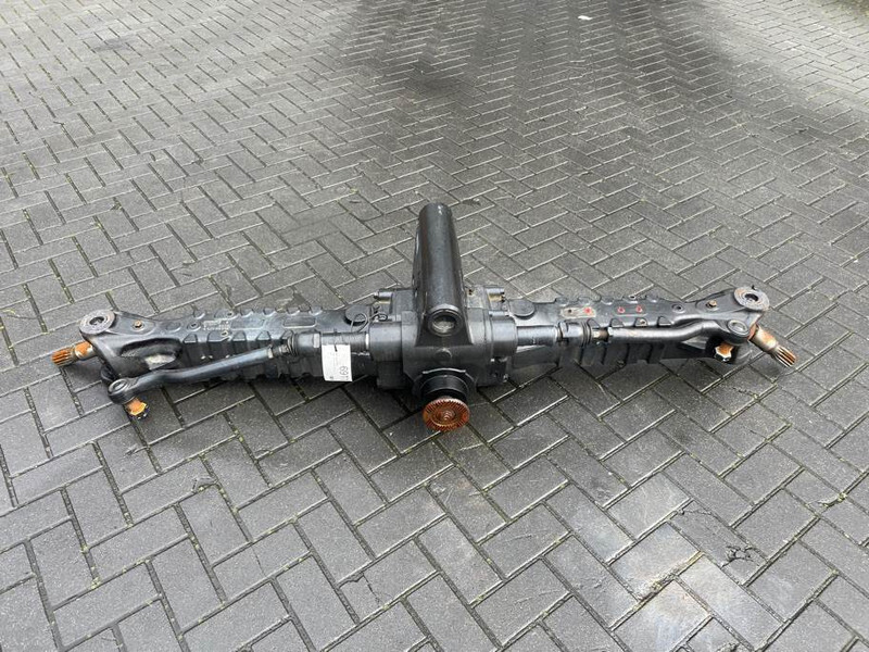 Manitou MLT1040-52574598-Spicer 212/10066639-Axle/Achse/As - المحور و قطع الغيار - آلات البناء: صورة 1 Manitou MLT1040-52574598-Spicer 212/10066639-Axle/Achse/As - المحور و قطع الغيار - آلات البناء: صورة 1