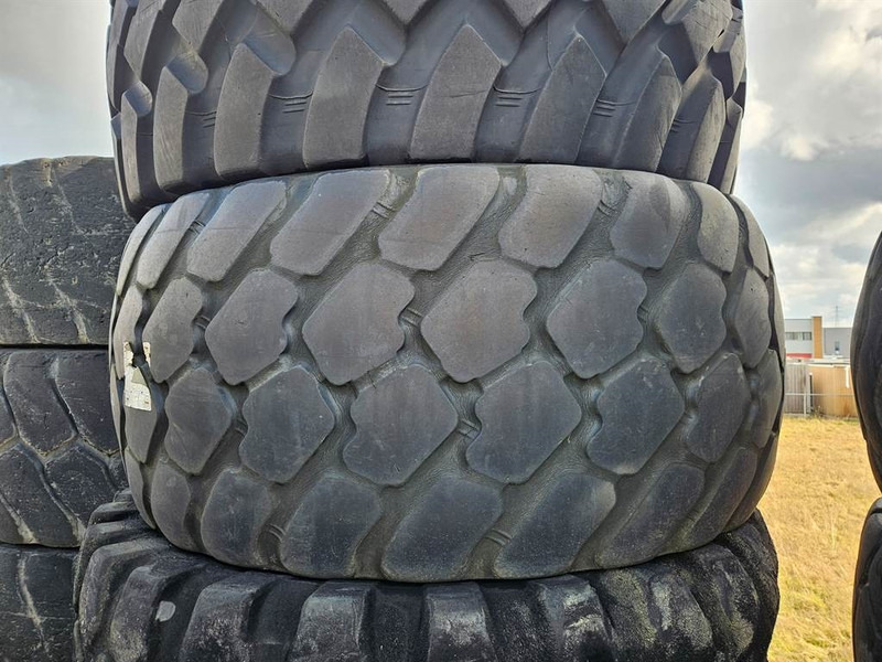 Michelin 600/65R25 - Tyre/Reifen/Band - إطارات - آلات البناء: صورة 5 Michelin 600/65R25 - Tyre/Reifen/Band - إطارات - آلات البناء: صورة 5
