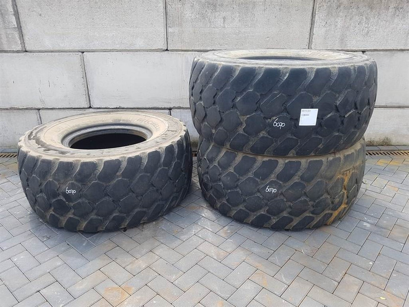 Michelin 600/65R25 - Tyre/Reifen/Band - إطارات - آلات البناء: صورة 1 Michelin 600/65R25 - Tyre/Reifen/Band - إطارات - آلات البناء: صورة 1