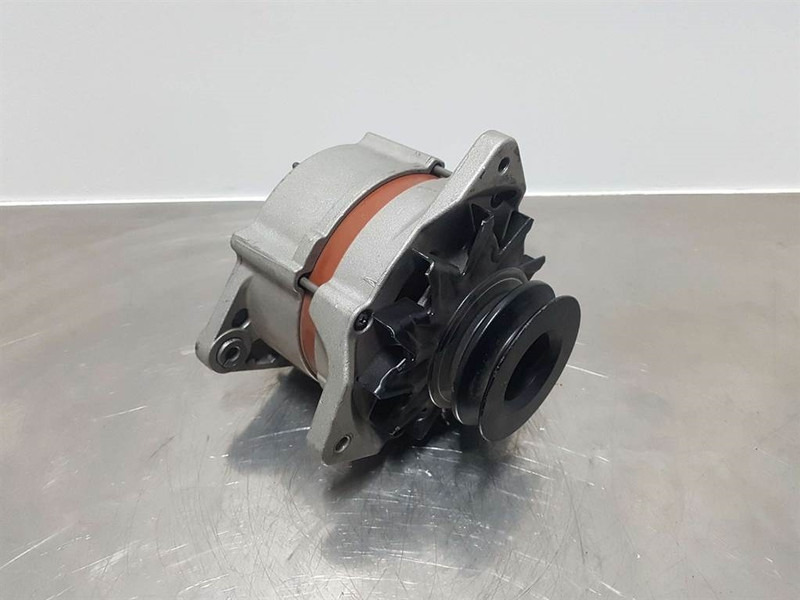 Perkins 1004-24V 55A-Alternator/Lichtmaschine/Dynamo - محرك - آلات البناء: صورة 1 Perkins 1004-24V 55A-Alternator/Lichtmaschine/Dynamo - محرك - آلات البناء: صورة 1