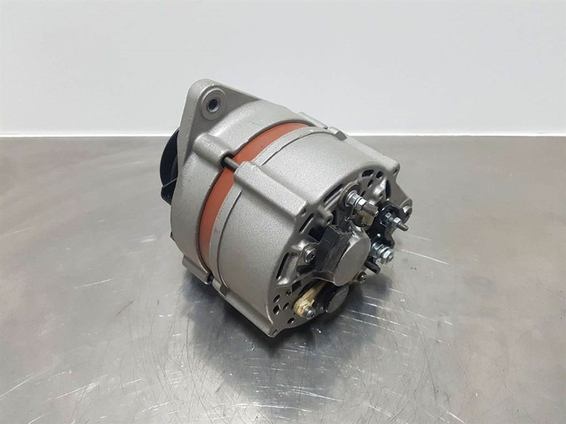 Perkins 1004-24V 55A-Alternator/Lichtmaschine/Dynamo - محرك - آلات البناء: صورة 4 Perkins 1004-24V 55A-Alternator/Lichtmaschine/Dynamo - محرك - آلات البناء: صورة 4