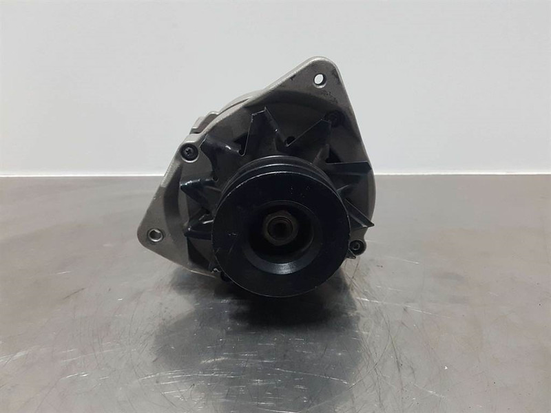 Perkins 1004-24V 55A-Alternator/Lichtmaschine/Dynamo - محرك - آلات البناء: صورة 2 Perkins 1004-24V 55A-Alternator/Lichtmaschine/Dynamo - محرك - آلات البناء: صورة 2