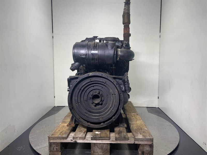 Perkins 1004 - Engine/Motor - محرك - آلات البناء: صورة 2 Perkins 1004 - Engine/Motor - محرك - آلات البناء: صورة 2