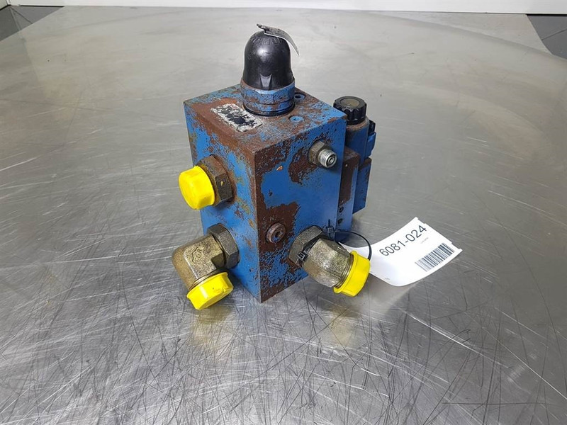 Rexroth DBDS 20 K18/210E - Fiat-Hitachi W 170 - Valve - نظام الهيدروليك: صورة 1 Rexroth DBDS 20 K18/210E - Fiat-Hitachi W 170 - Valve - نظام الهيدروليك: صورة 1