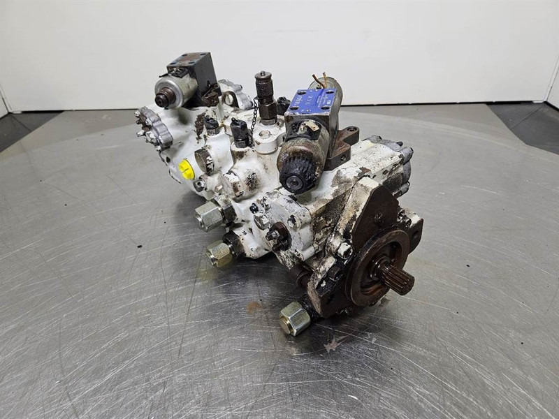 Sauer Sundstrand -7090202-Tandem pump/Fahrpumpe/Ri - نظام الهيدروليك - آلات البناء: صورة 3 Sauer Sundstrand -7090202-Tandem pump/Fahrpumpe/Ri - نظام الهيدروليك - آلات البناء: صورة 3