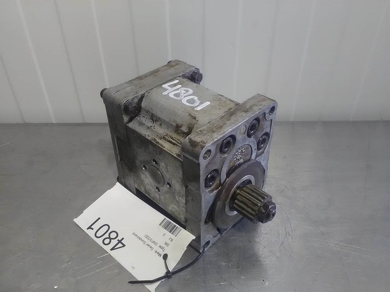 Sauer Sundstrand SNP3/33DC041/7M - Gearpump - نظام الهيدروليك: صورة 1 Sauer Sundstrand SNP3/33DC041/7M - Gearpump - نظام الهيدروليك: صورة 1