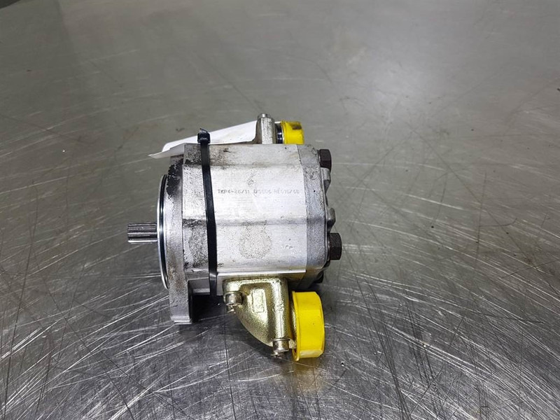 Sauer Sundstrand TKP4-26/11DSC06RE01G/6B - Gearpum - نظام الهيدروليك - آلات البناء: صورة 2 Sauer Sundstrand TKP4-26/11DSC06RE01G/6B - Gearpum - نظام الهيدروليك - آلات البناء: صورة 2