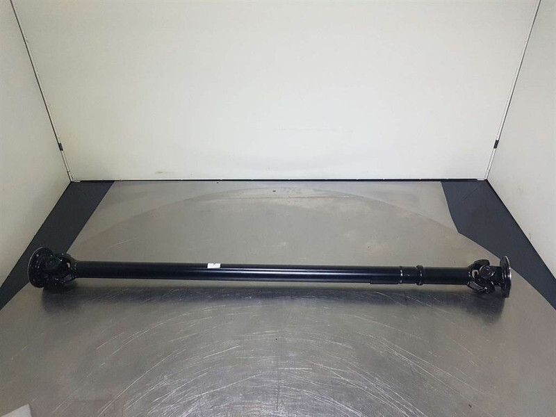 Schaeff SKL833-Zeppelin ZL80-5200661100-Propshaft/Cardanas - المحور و قطع الغيار - آلات البناء: صورة 2 Schaeff SKL833-Zeppelin ZL80-5200661100-Propshaft/Cardanas - المحور و قطع الغيار - آلات البناء: صورة 2