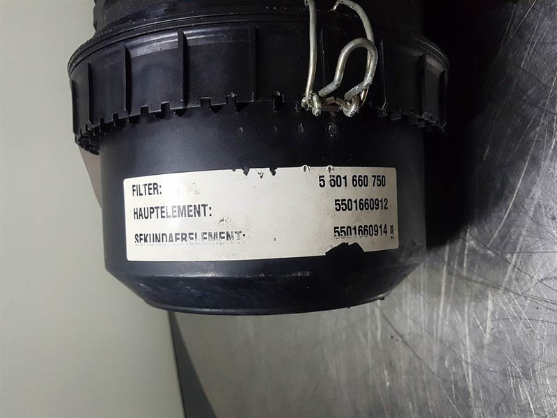 Schaeff SKL844-5501660750-Air filter/Luftfilter - محرك - آلات البناء: صورة 4 Schaeff SKL844-5501660750-Air filter/Luftfilter - محرك - آلات البناء: صورة 4