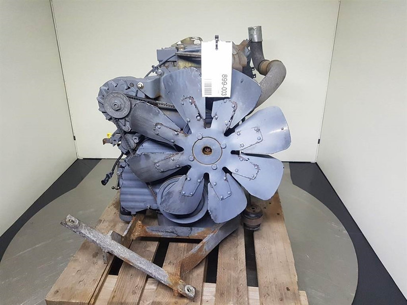 Schaeff SKL844-Deutz BF4M2011-Engine/Motor - المحرك و قطع الغيار - آلات البناء: صورة 2 Schaeff SKL844-Deutz BF4M2011-Engine/Motor - المحرك و قطع الغيار - آلات البناء: صورة 2