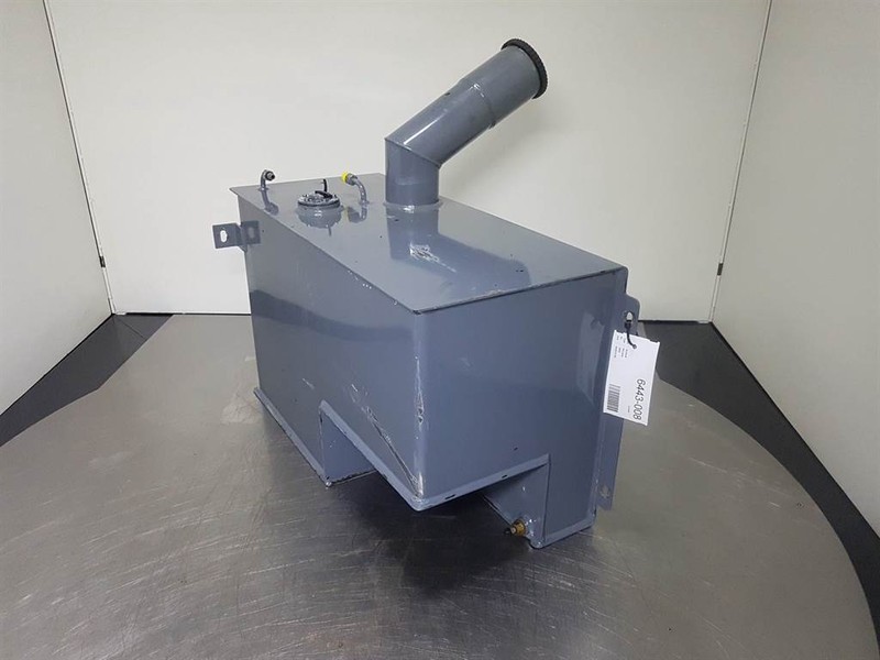 Schaeff SKL844-Terex 6453014001-Fuel tank/Kraftstofftank - إطار/ شاسيه - آلات البناء: صورة 1 Schaeff SKL844-Terex 6453014001-Fuel tank/Kraftstofftank - إطار/ شاسيه - آلات البناء: صورة 1