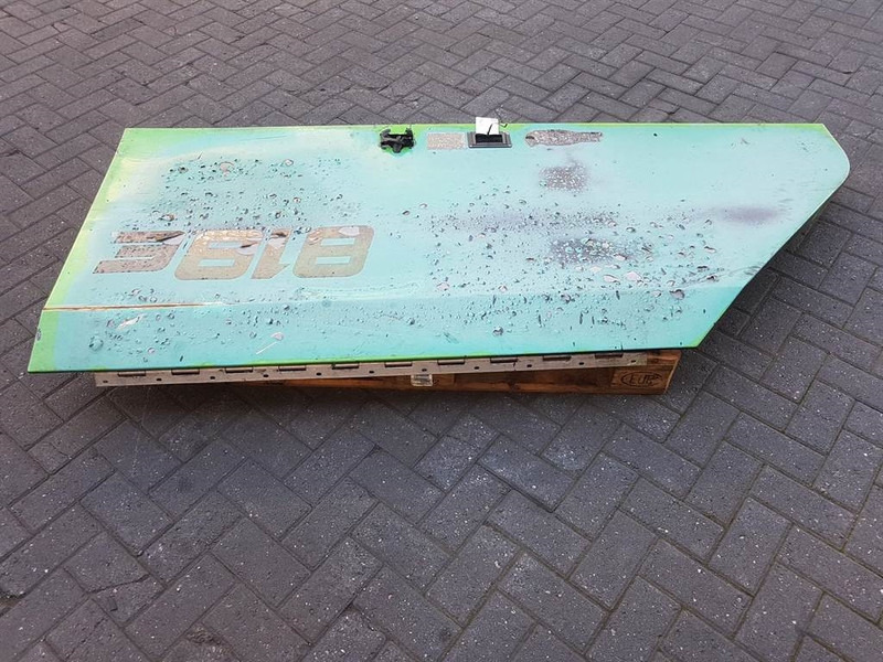 Sennebogen 818 - Engine hood/Motorhaube/Motorkap - إطار/ شاسيه - آلات البناء: صورة 1 Sennebogen 818 - Engine hood/Motorhaube/Motorkap - إطار/ شاسيه - آلات البناء: صورة 1