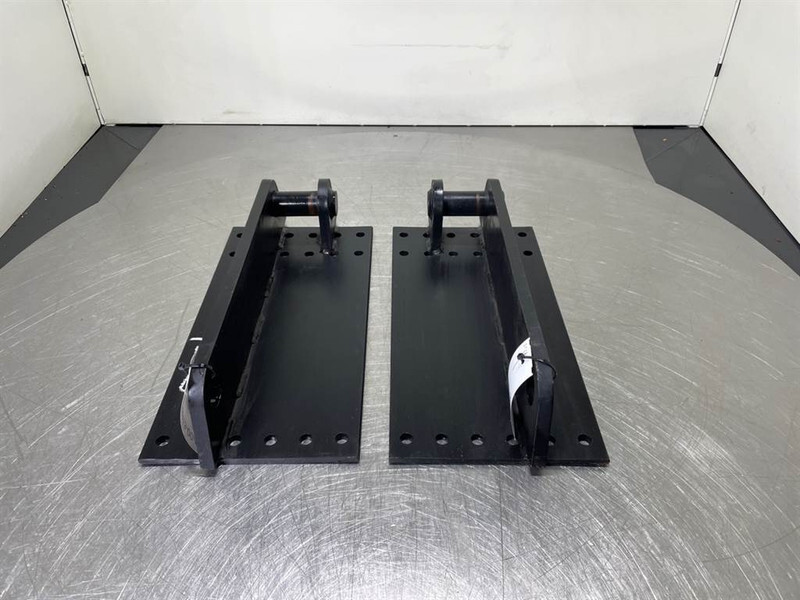 Terex TL/SKL/SKS - Adapter plate/Adapterplatte/Aanlasoor - قارنة توصيل هيدروليكي - آلات البناء: صورة 1 Terex TL/SKL/SKS - Adapter plate/Adapterplatte/Aanlasoor - قارنة توصيل هيدروليكي - آلات البناء: صورة 1