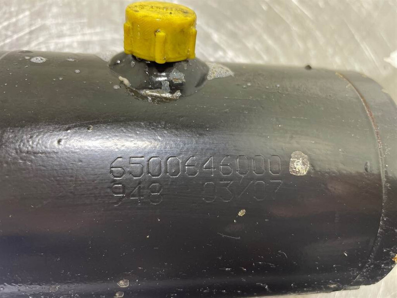 Terex TL210-6500646000-Steering cylinder/Lenkzylinder - نظام الهيدروليك - آلات البناء: صورة 4 Terex TL210-6500646000-Steering cylinder/Lenkzylinder - نظام الهيدروليك - آلات البناء: صورة 4