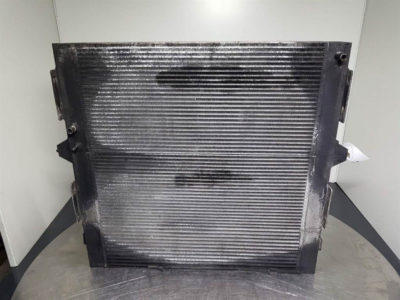 Terex TL260 - Cooler/Kühler/Koeler - المحرك و قطع الغيار - آلات البناء: صورة 3 Terex TL260 - Cooler/Kühler/Koeler - المحرك و قطع الغيار - آلات البناء: صورة 3