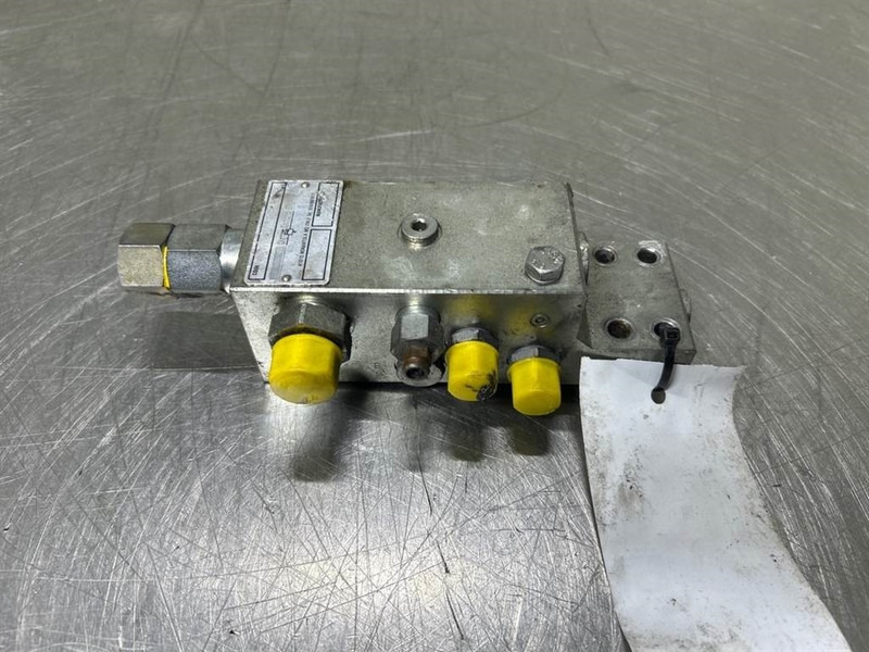 Terex TW150-081783036340020-Counter balance valve - نظام الهيدروليك - آلات البناء: صورة 1 Terex TW150-081783036340020-Counter balance valve - نظام الهيدروليك - آلات البناء: صورة 1