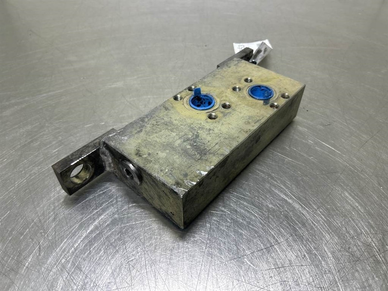 Terex TW150-6058150-Distributor/Verteiler - نظام الهيدروليك - آلات البناء: صورة 2 Terex TW150-6058150-Distributor/Verteiler - نظام الهيدروليك - آلات البناء: صورة 2