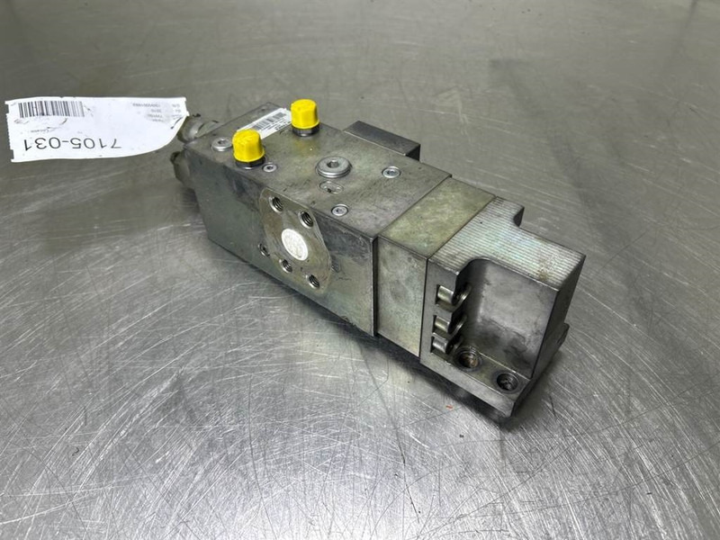 Terex TW150-6092612-Counterbalance valve/Senkbremsventil - نظام الهيدروليك - آلات البناء: صورة 4 Terex TW150-6092612-Counterbalance valve/Senkbremsventil - نظام الهيدروليك - آلات البناء: صورة 4