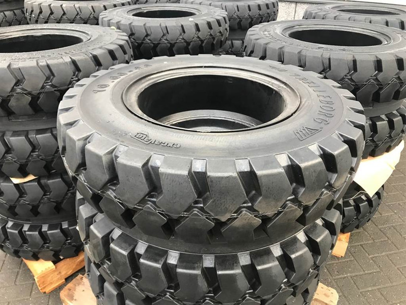 Trelleborg 12.00-20 Dual excavator solid-Tyre/Reifen/Banden - الإطارات والجنوط - آلات البناء: صورة 2 Trelleborg 12.00-20 Dual excavator solid-Tyre/Reifen/Banden - الإطارات والجنوط - آلات البناء: صورة 2