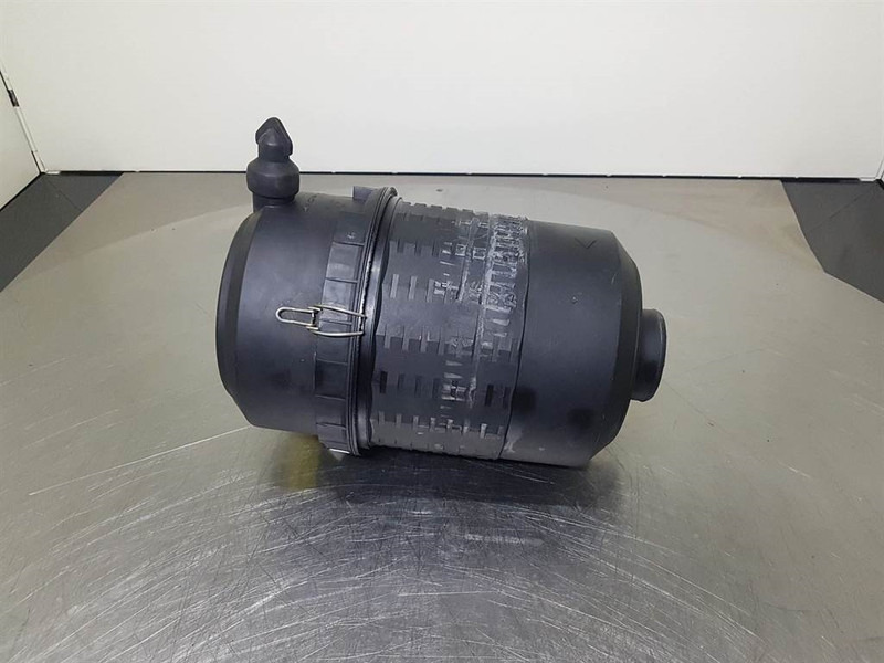 Volvo L40B-ZM2811089-Air filter/Luftfilter/Luchtfilter - محرك - آلات البناء: صورة 1 Volvo L40B-ZM2811089-Air filter/Luftfilter/Luchtfilter - محرك - آلات البناء: صورة 1