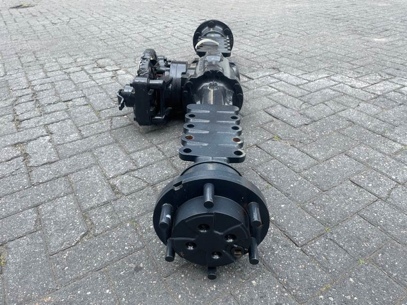 Yanmar V7-5904661764-ZF MT-L3015II-Axle/Achse/As - المحور و قطع الغيار - آلات البناء: صورة 3 Yanmar V7-5904661764-ZF MT-L3015II-Axle/Achse/As - المحور و قطع الغيار - آلات البناء: صورة 3