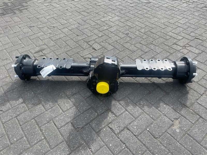 Yanmar V7-5904661766-ZF MT-L3015II-Axle/Achse/As - المحور و قطع الغيار - آلات البناء: صورة 1 Yanmar V7-5904661766-ZF MT-L3015II-Axle/Achse/As - المحور و قطع الغيار - آلات البناء: صورة 1