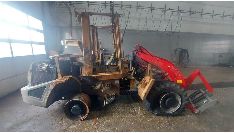 Yanmar V70 Speeder - (For parts) - اللودر بعجل: صورة 1 Yanmar V70 Speeder - (For parts) - اللودر بعجل: صورة 1