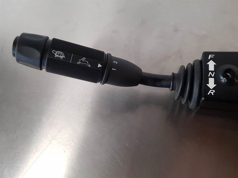 Zettelmeyer ZL602-ZM2904234-Steer col switch/Lenkstockschalter - مفتاح عمود التوجيه - آلات البناء: صورة 3 Zettelmeyer ZL602-ZM2904234-Steer col switch/Lenkstockschalter - مفتاح عمود التوجيه - آلات البناء: صورة 3