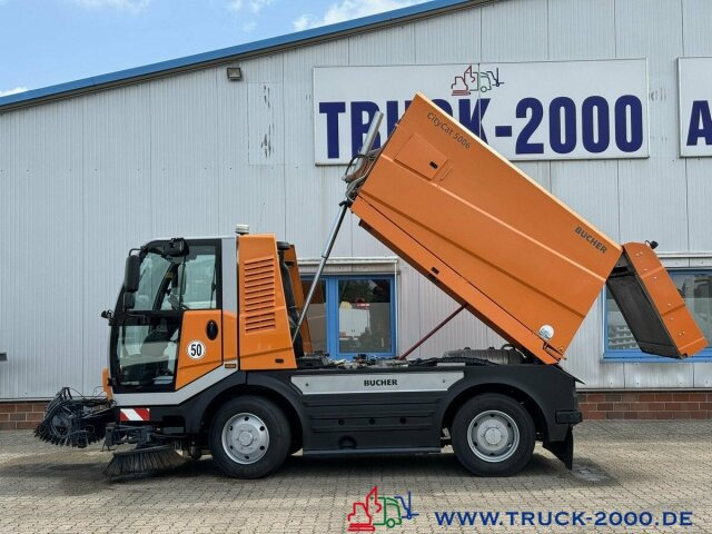 Bucher City Cat 5006 3Besen Sweeper 4 Radlenkung - سياره كنس شوارع: صورة 2 Bucher City Cat 5006 3Besen Sweeper 4 Radlenkung - سياره كنس شوارع: صورة 2