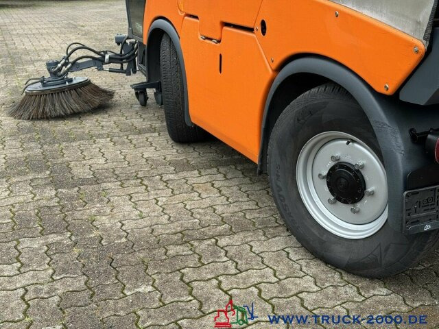 Hako Citymaster 2000 Sweeper 4 Radlenk. nur 4138 Std. - سياره كنس شوارع: صورة 2 Hako Citymaster 2000 Sweeper 4 Radlenk. nur 4138 Std. - سياره كنس شوارع: صورة 2